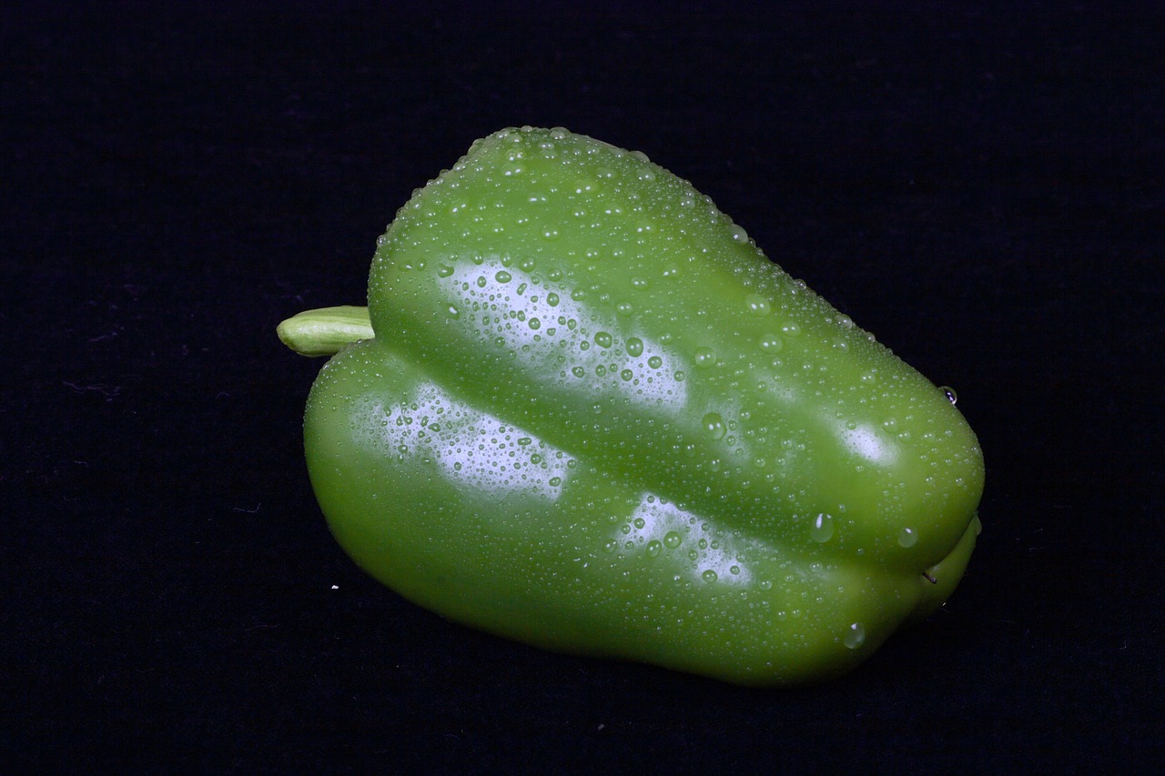 sweet pepper vegetable green free photo