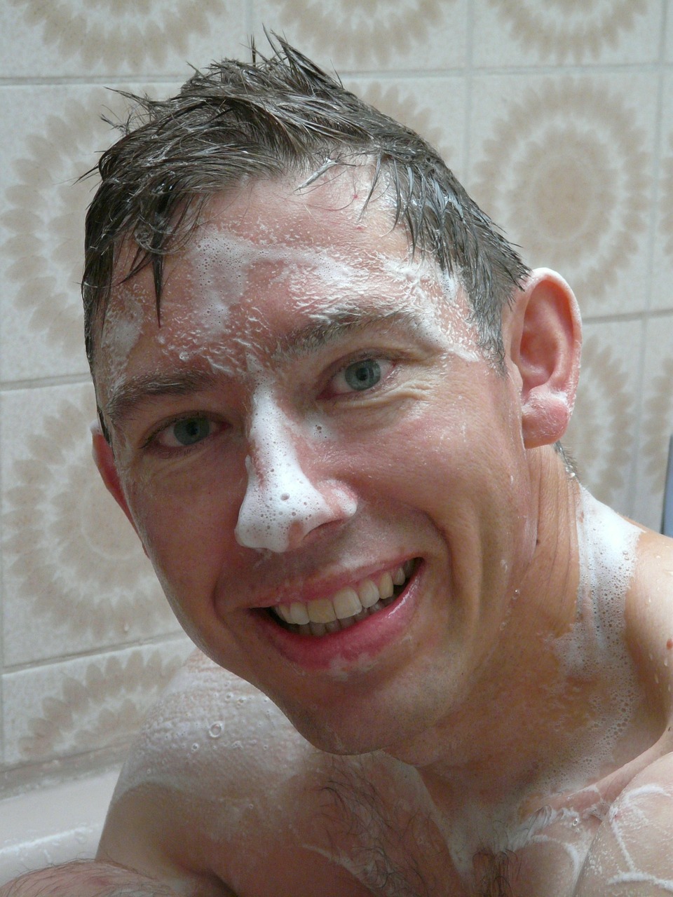 swim wash shower free photo