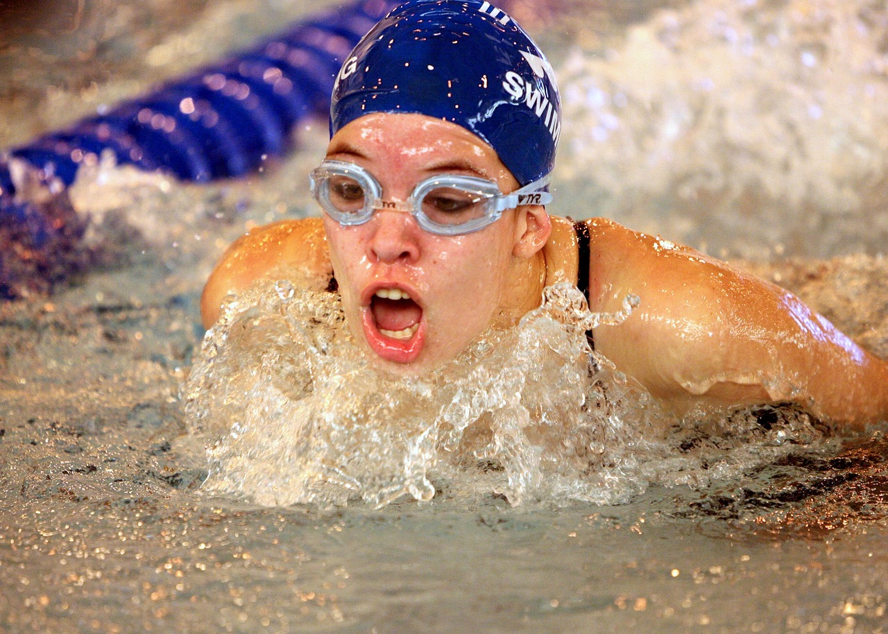 swimmer swimming female swimmer free photo