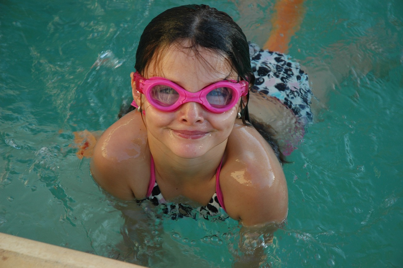 swimming girl goggles free photo