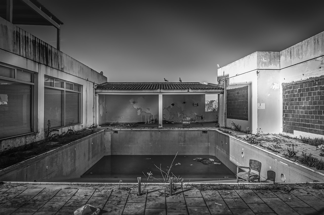 swimming  pool  dilapidated free photo