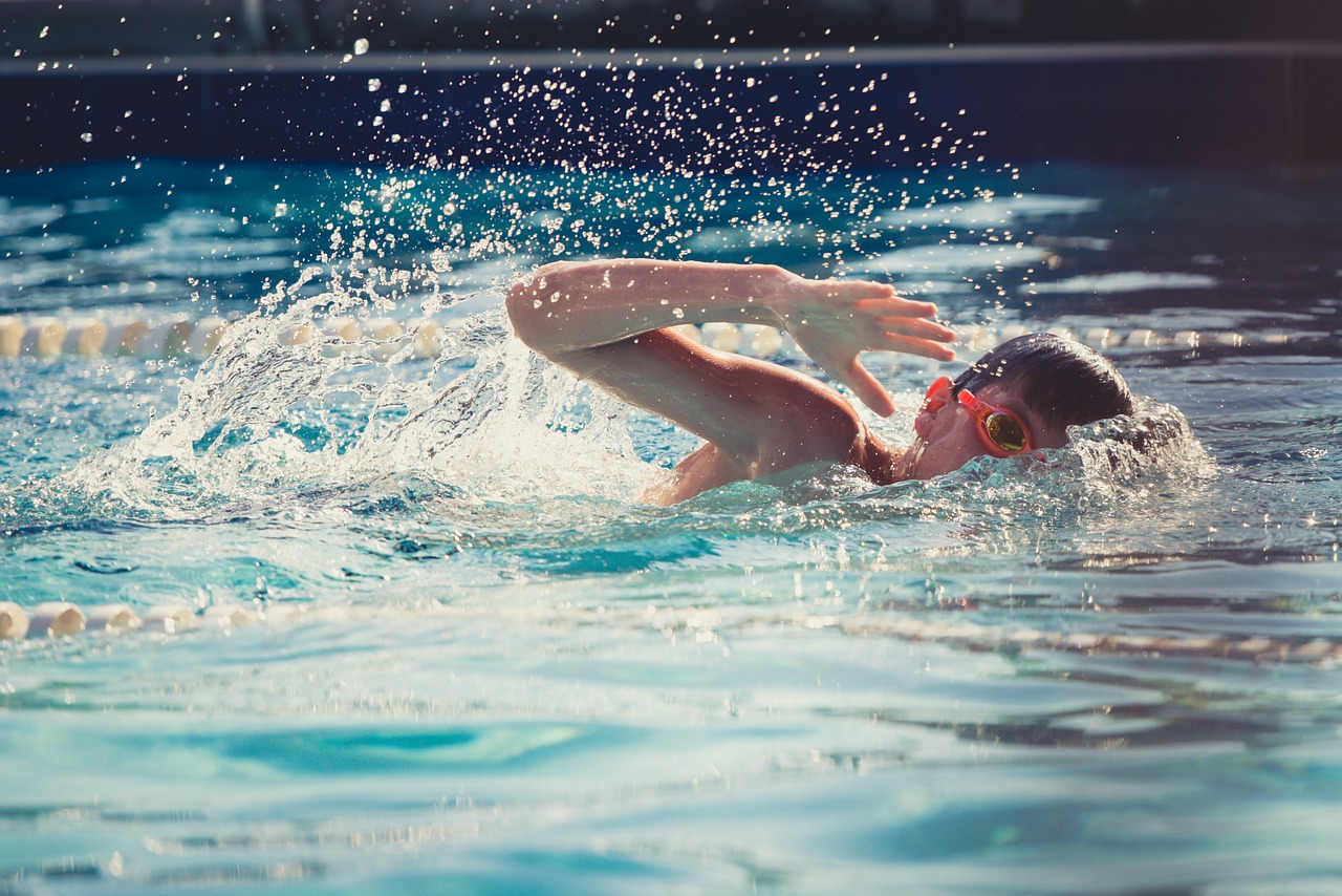 swimming child kid free photo