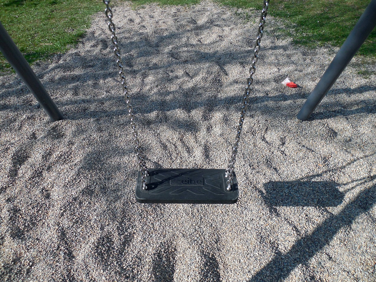 swing playground swing device free photo