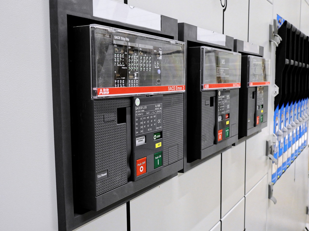 switchgear control cabinet electro distributor free photo