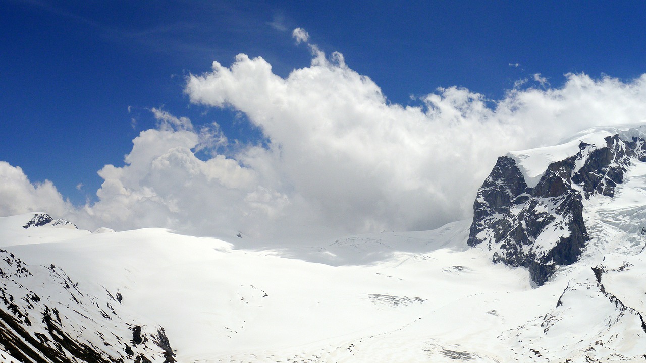 switzerland alps clouds free photo