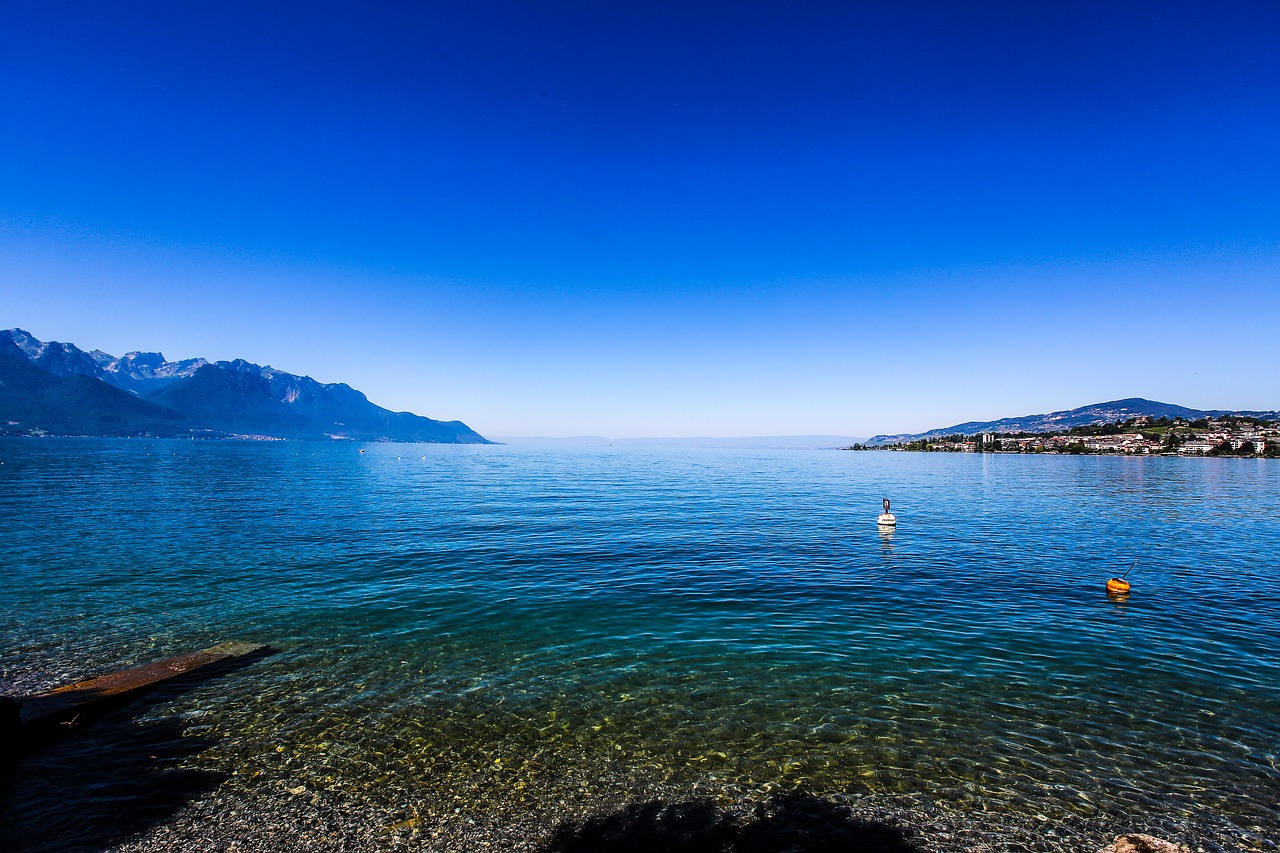 swiss montreux lehmann lake views free photo