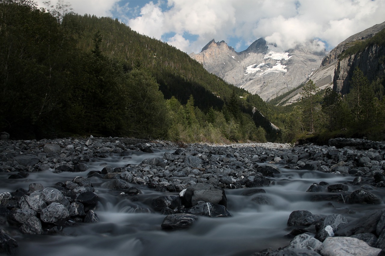 switzerland  kandersteg  mountains free photo