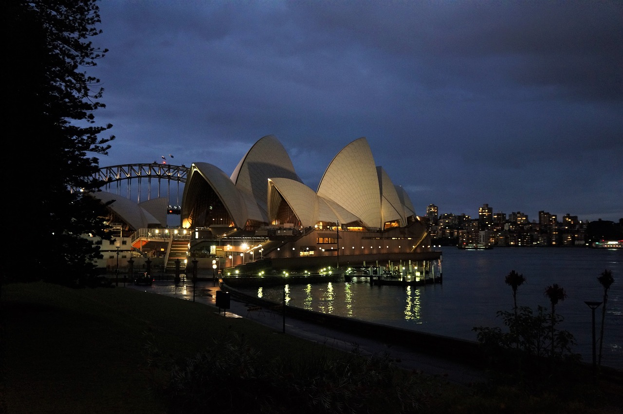 sydney opera australia free photo