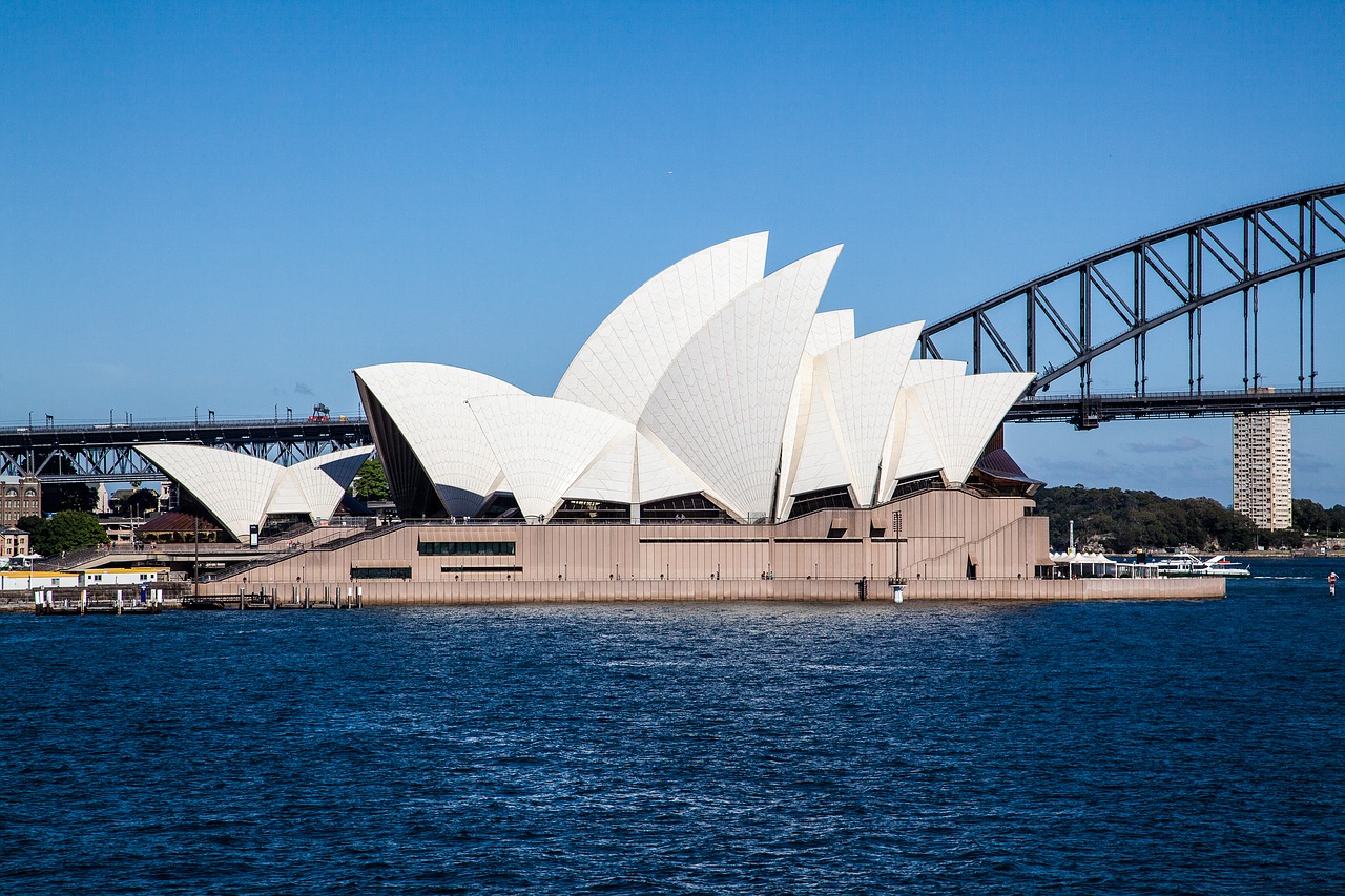 sydney  australia  opera house free photo