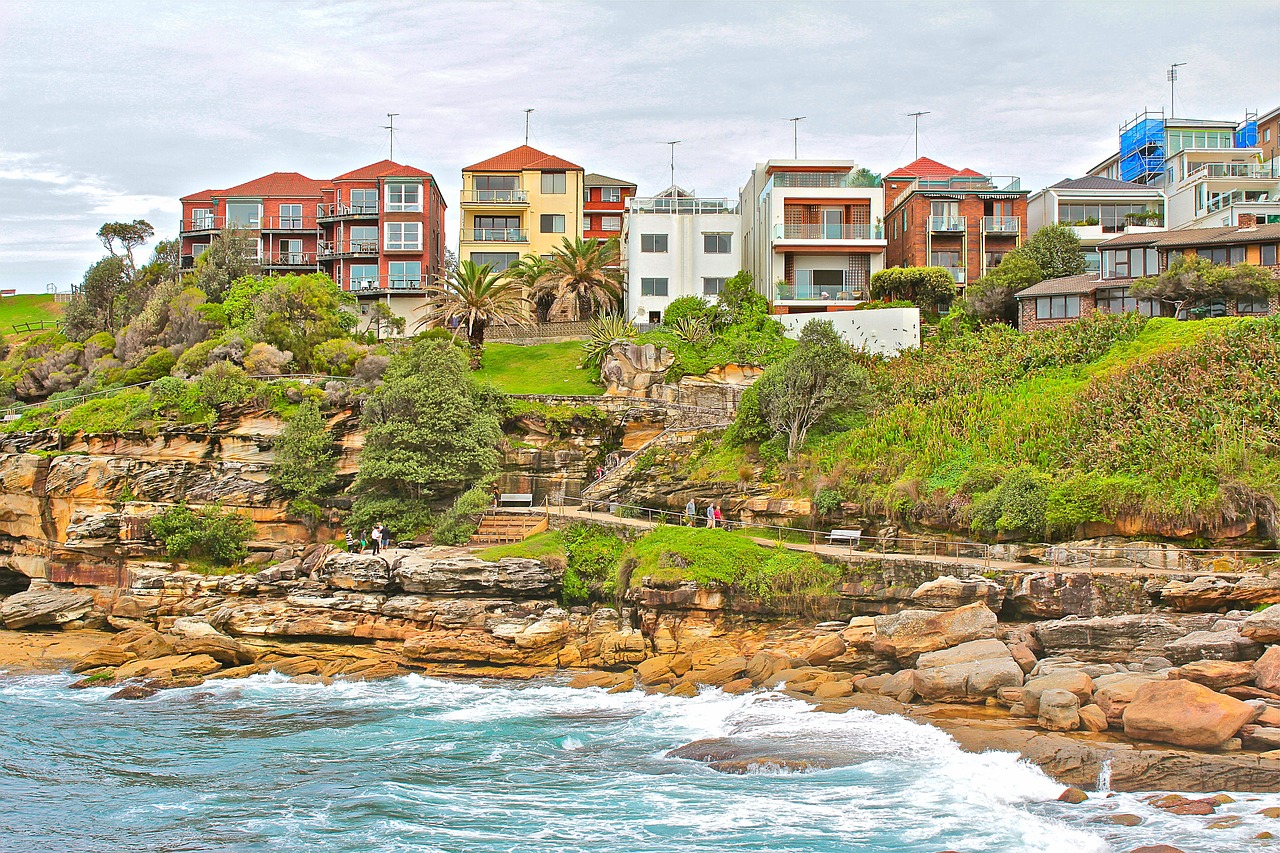 sydney  australia  bondi free photo