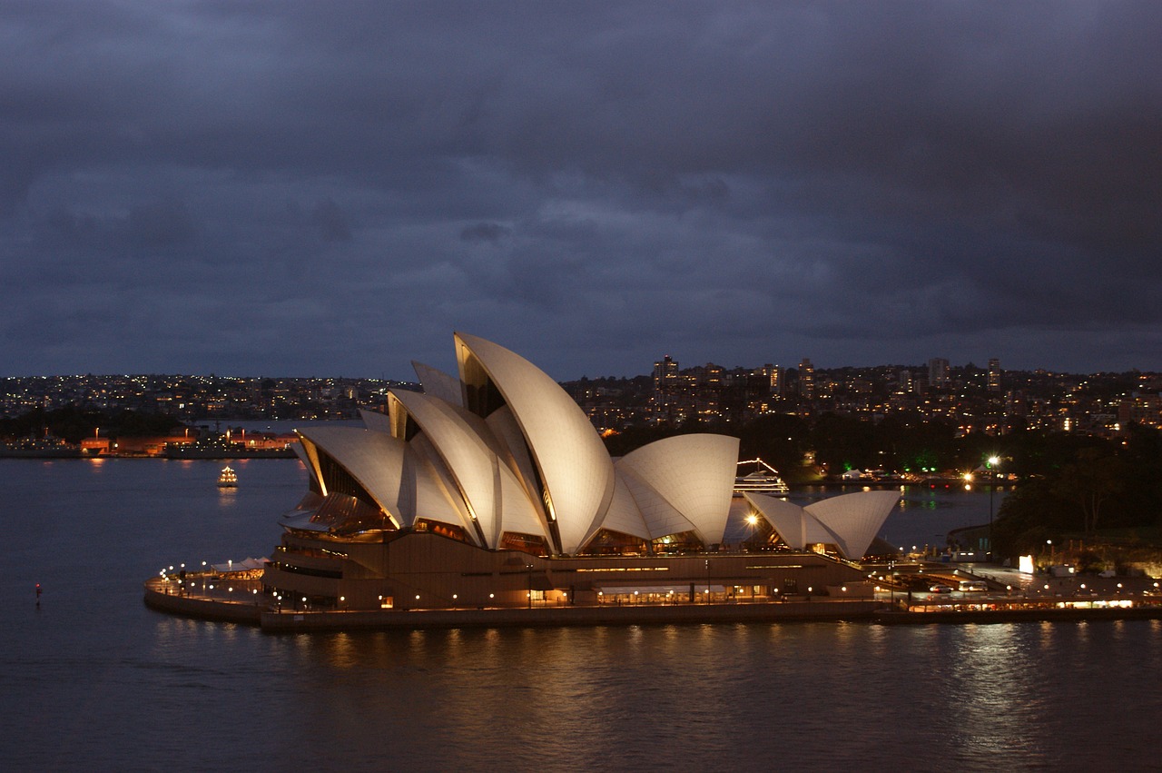 sydney opera house night harbor free photo