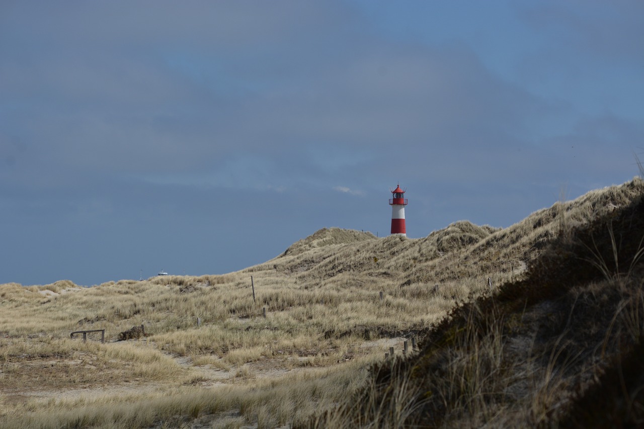 sylt lighthouse coast free photo