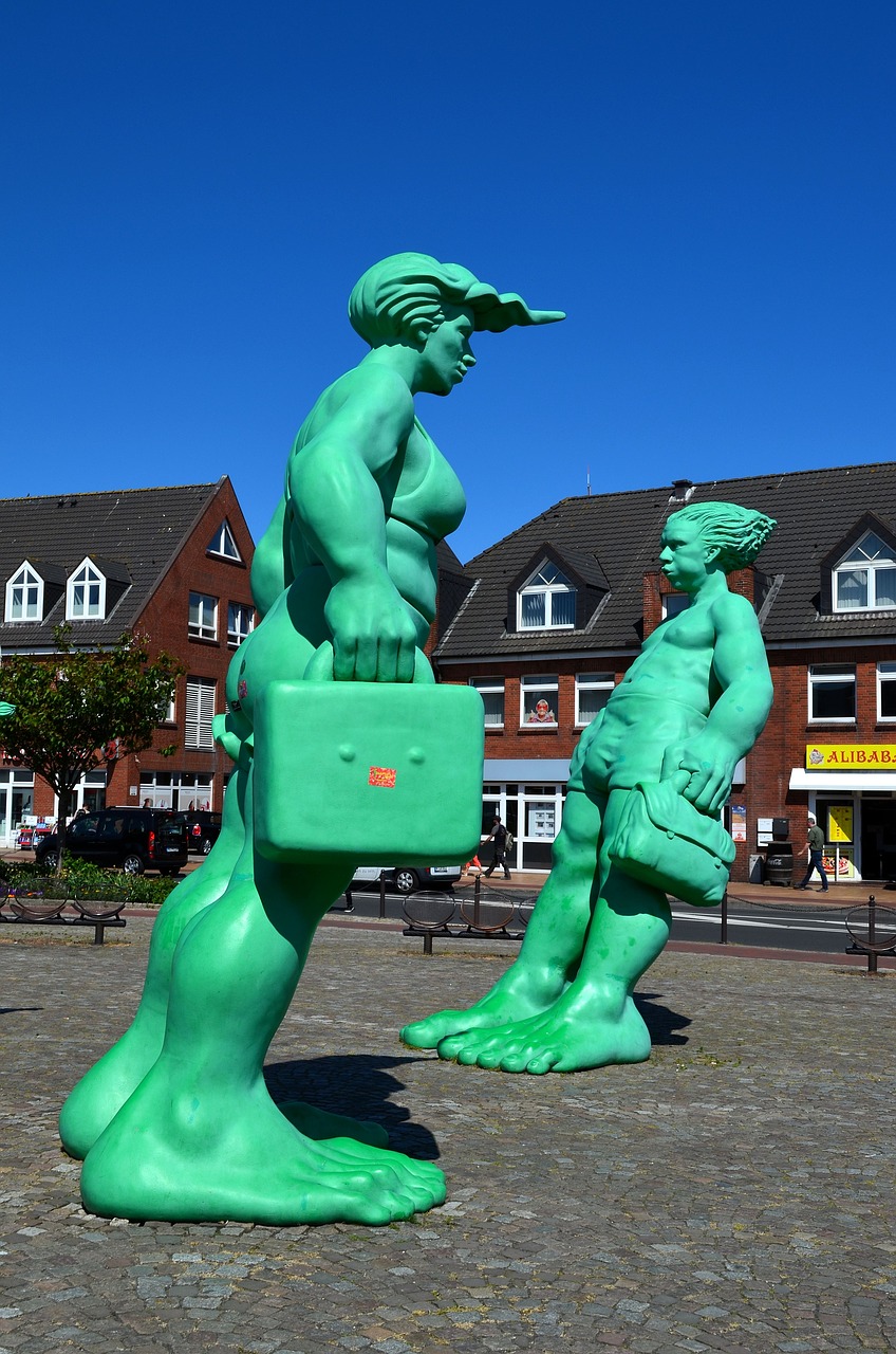 sylt  westerland  figures free photo