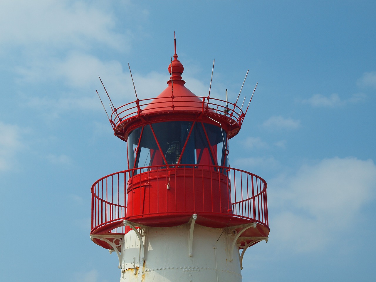 sylt  beach  lighthouse free photo