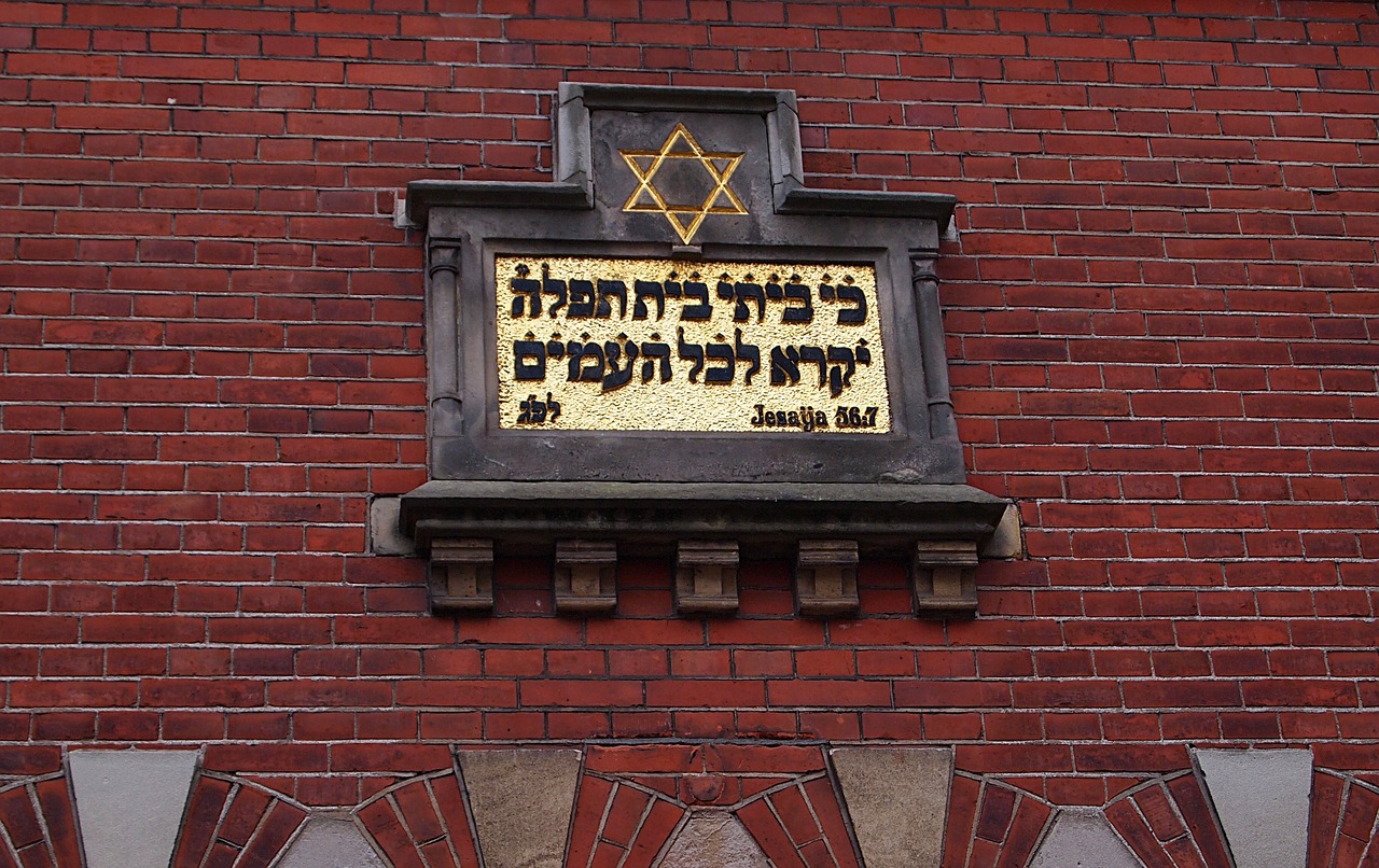 synagogue historic building netherlands free photo