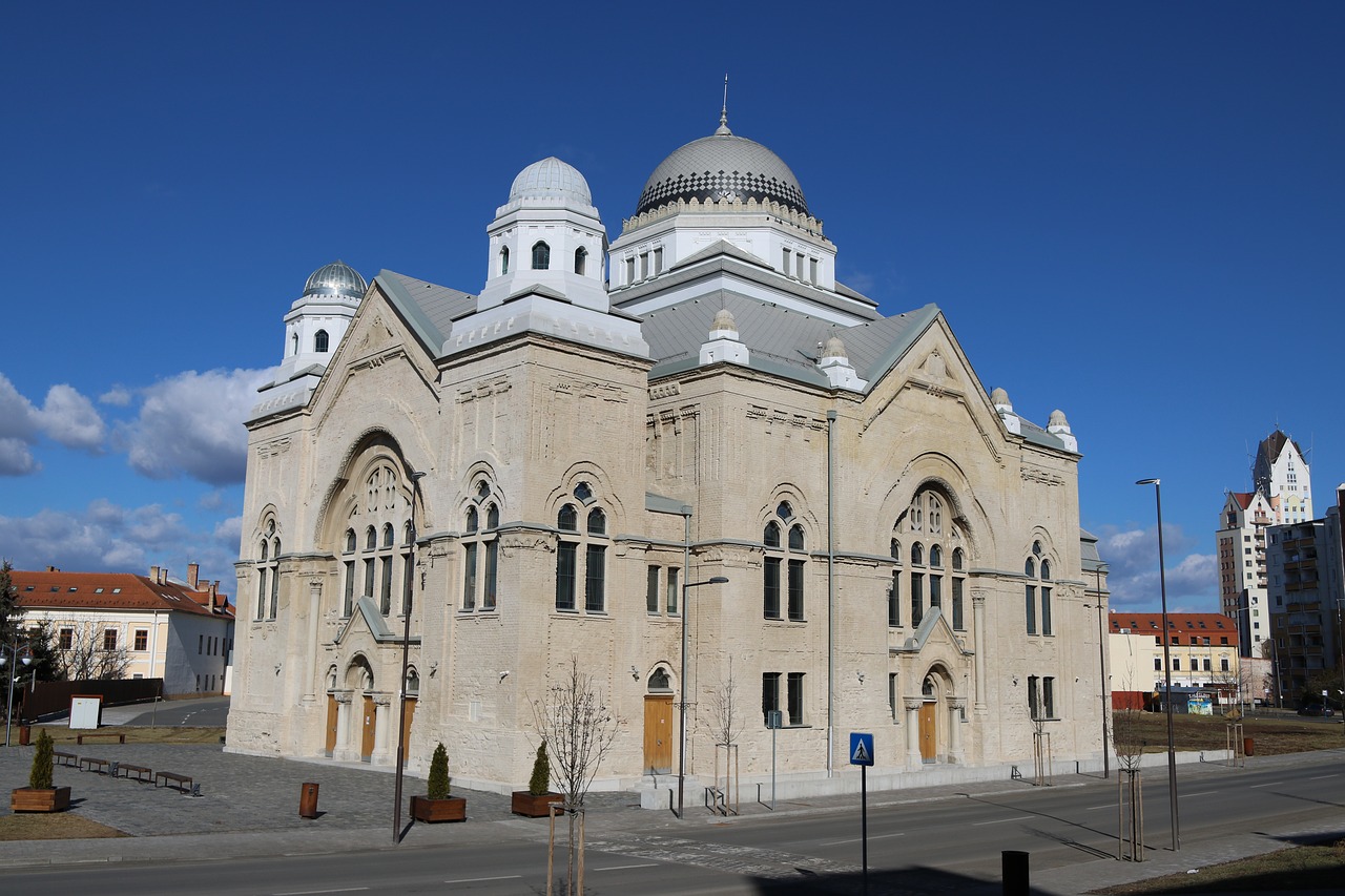 synagogue building temple free photo