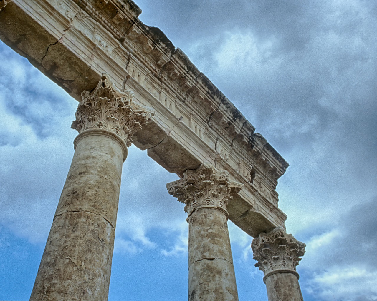 syria  apamea  roman free photo