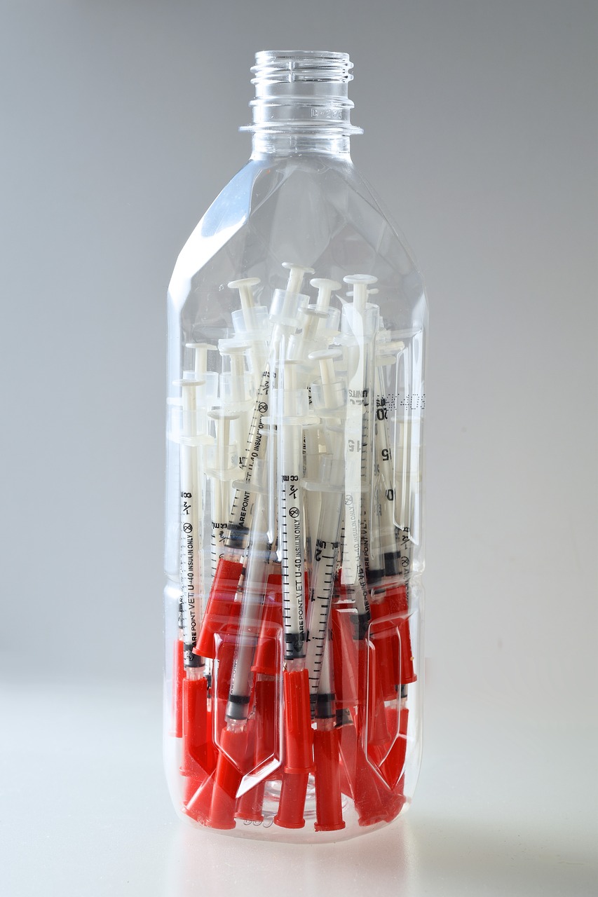 syringe needle medicine free photo