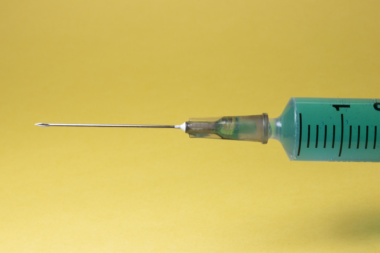 syringe  needle  medical free photo