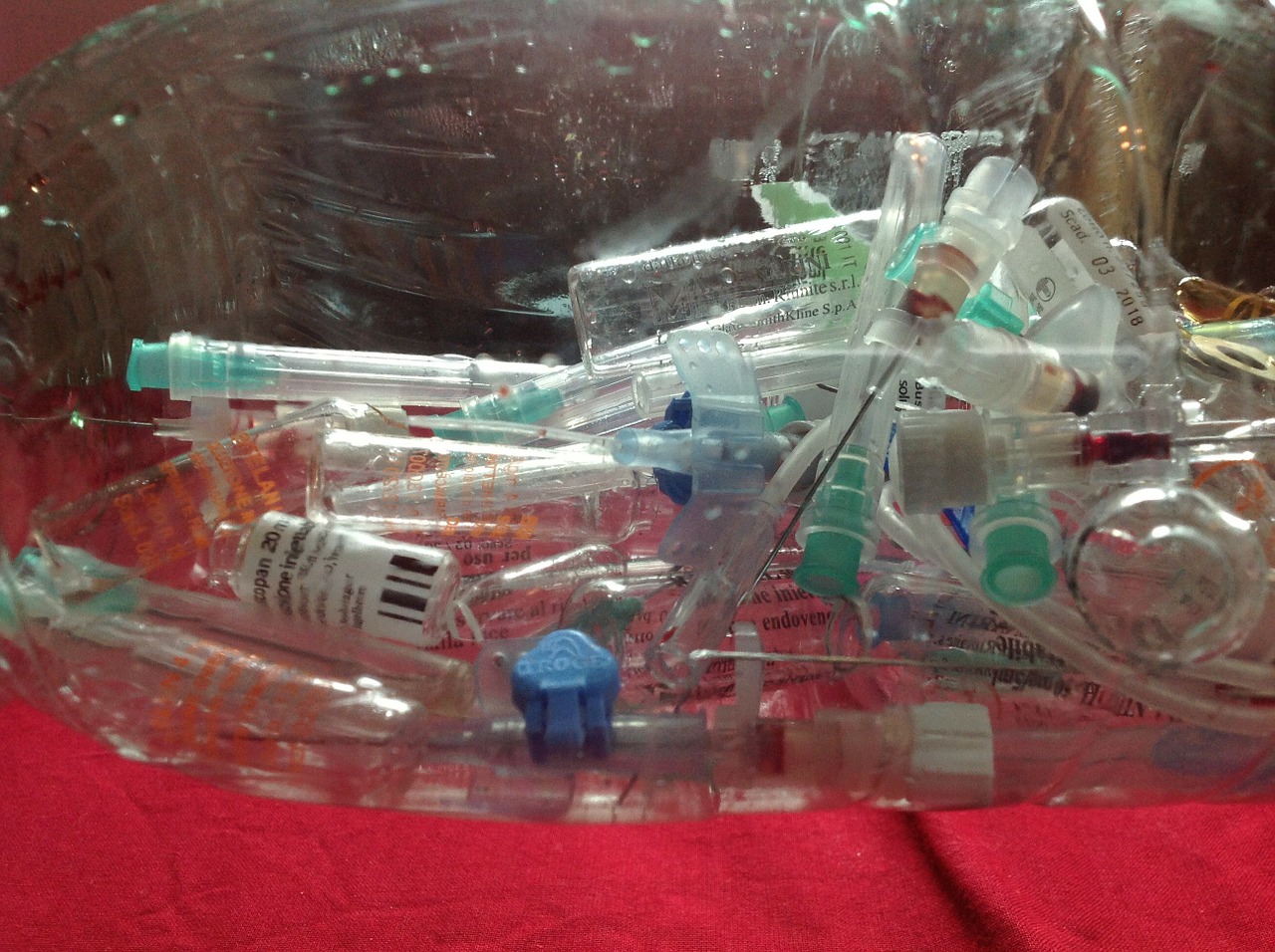 syringes injection medical waste free photo
