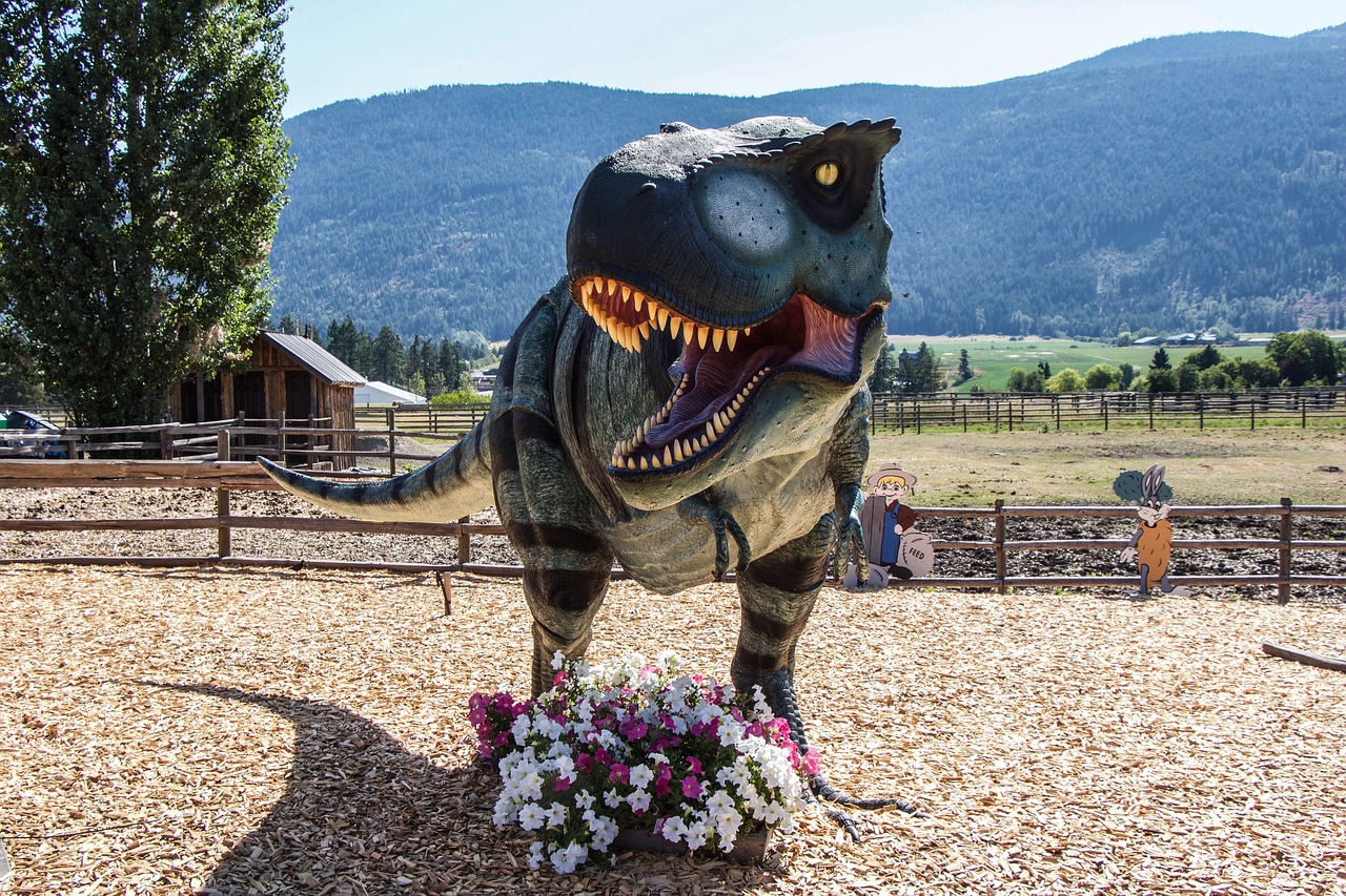 t-rex dinosaur british columbia free photo