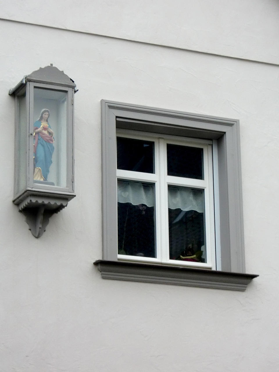 tabernacle statue window free photo