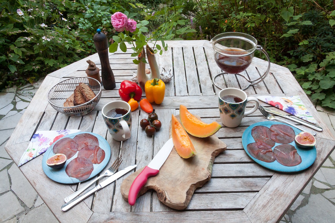 table breakfast garden free photo