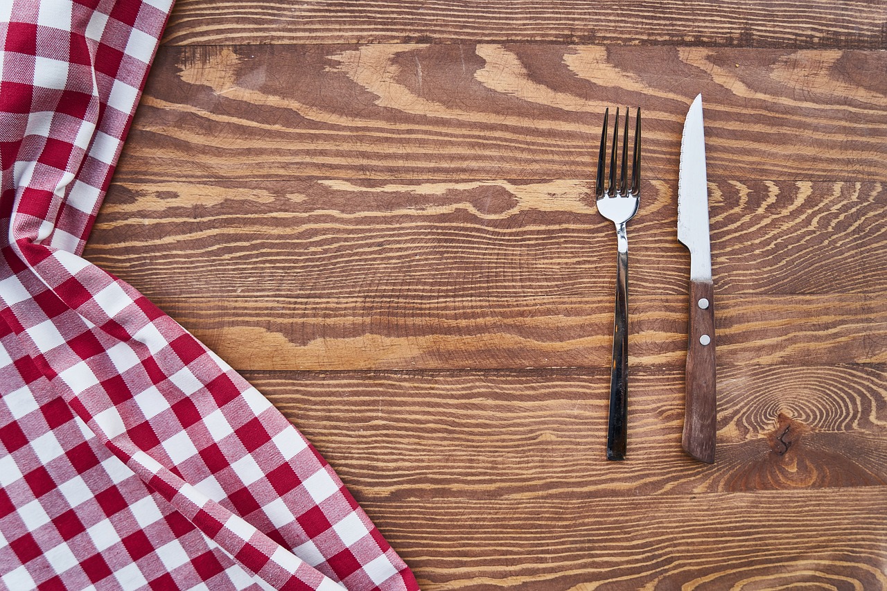 table cover fork free photo