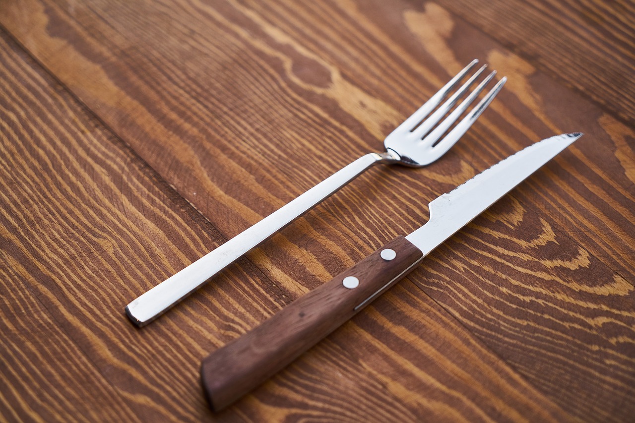 table fork knife free photo