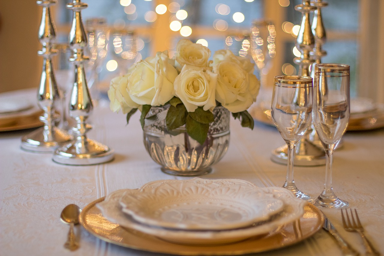 table place setting dinner free photo