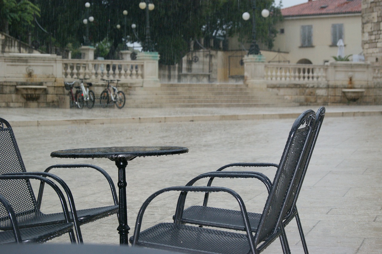 table chair rain free photo