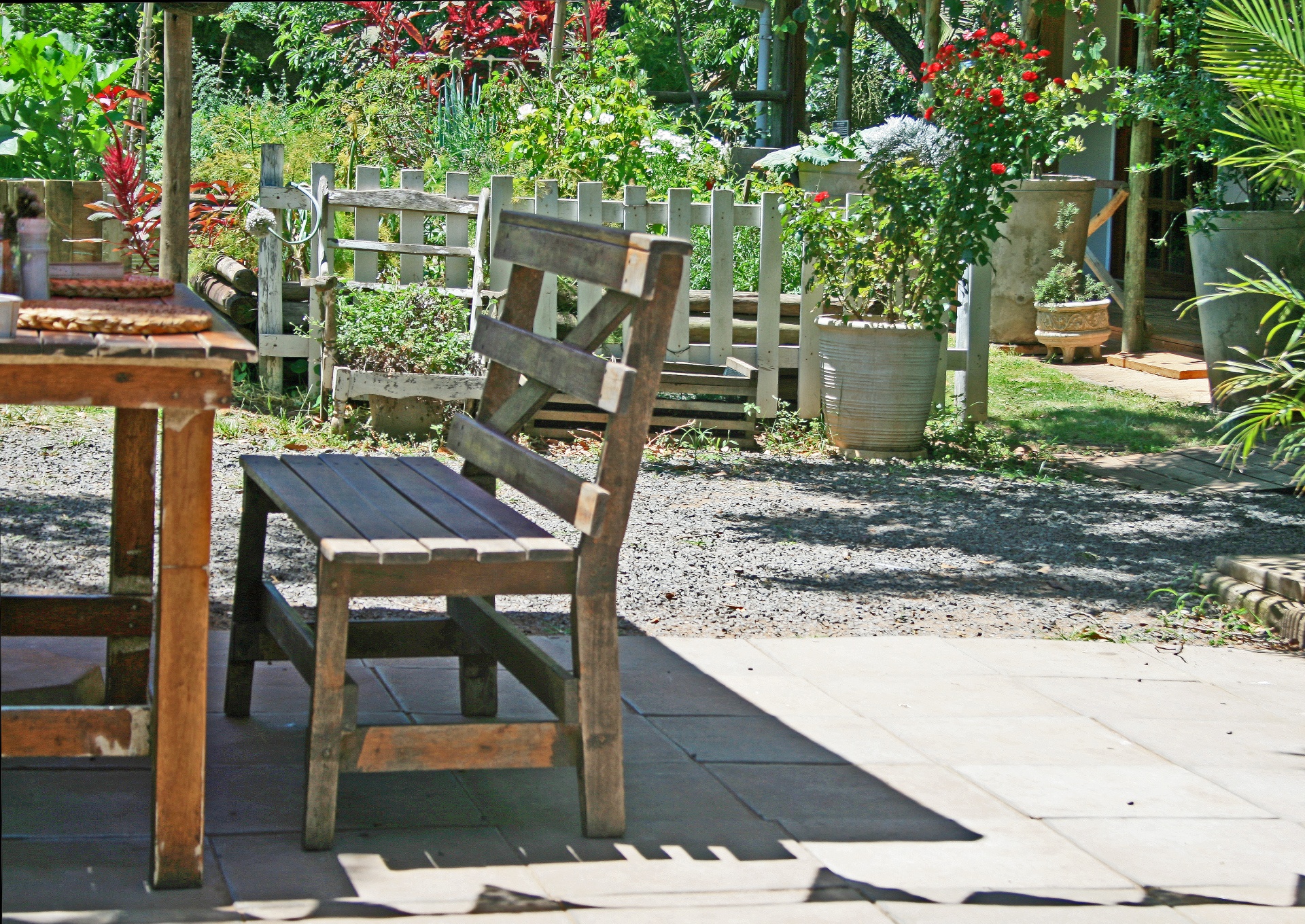 garden venue tables free photo