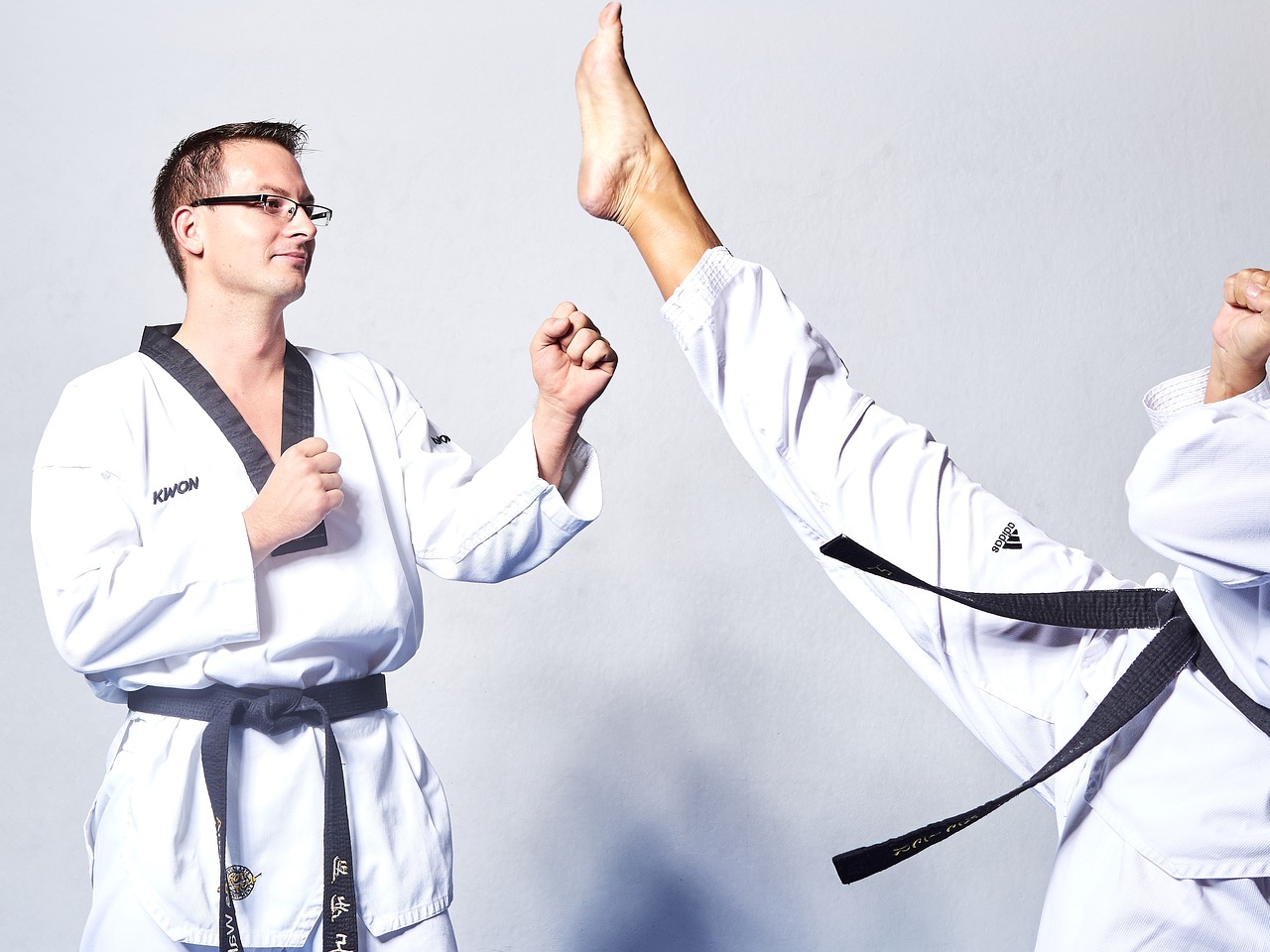 taekwondo fight kick free photo