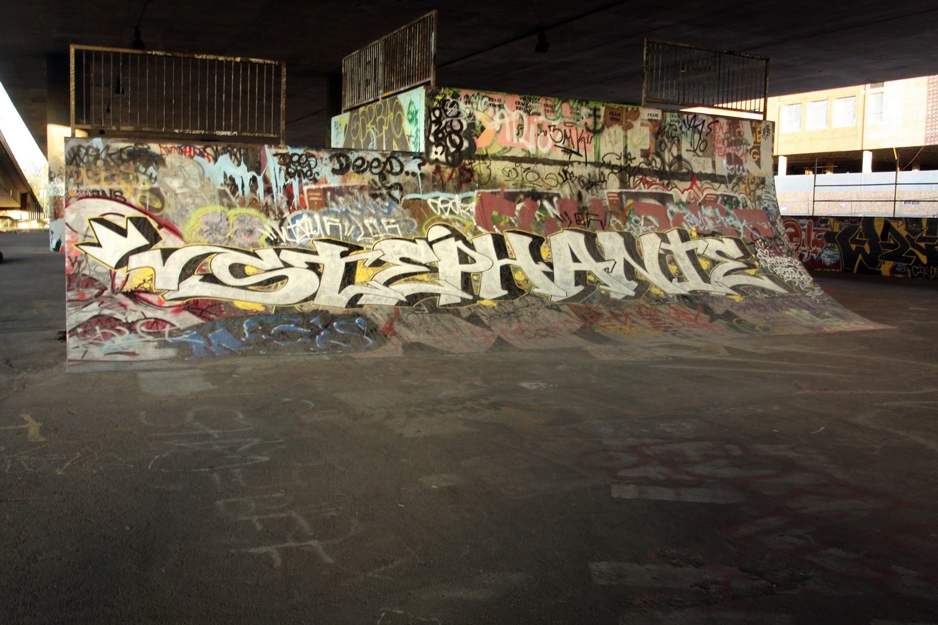 Graffiti скейт парк