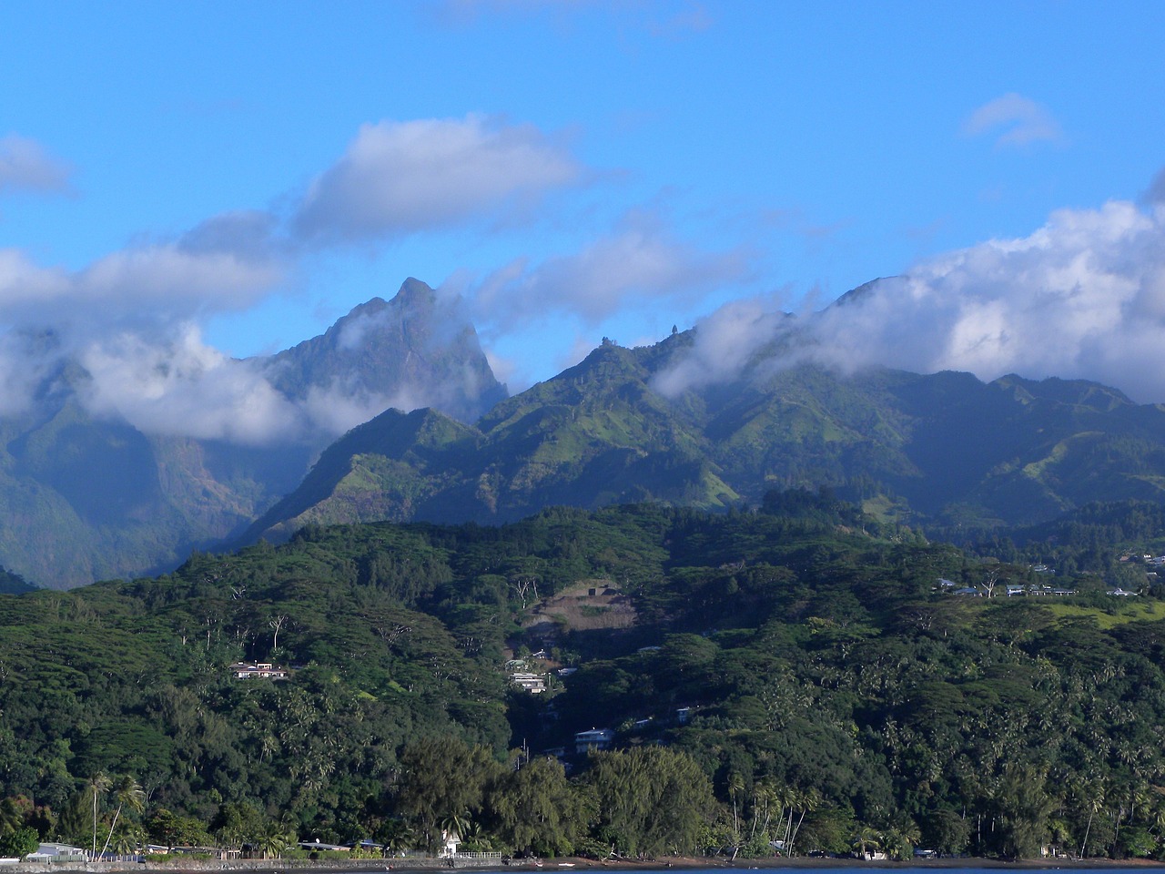 tahiti mountains paradise free photo