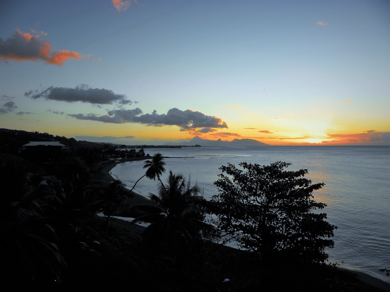tahiti sunset island free photo