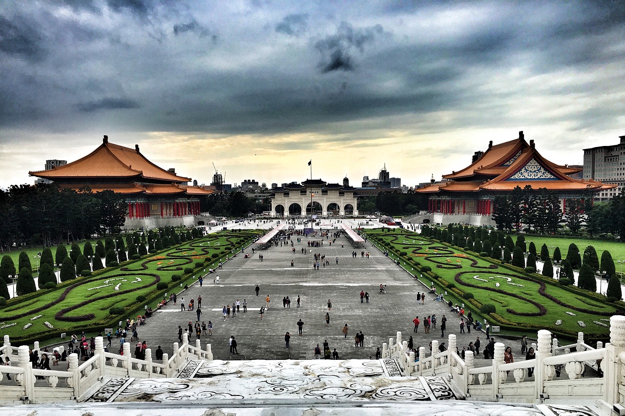 taipei chiang kai-shek memorial hall artistic conception free photo