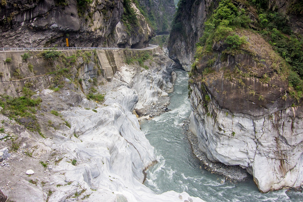 taiwan taroko road free photo