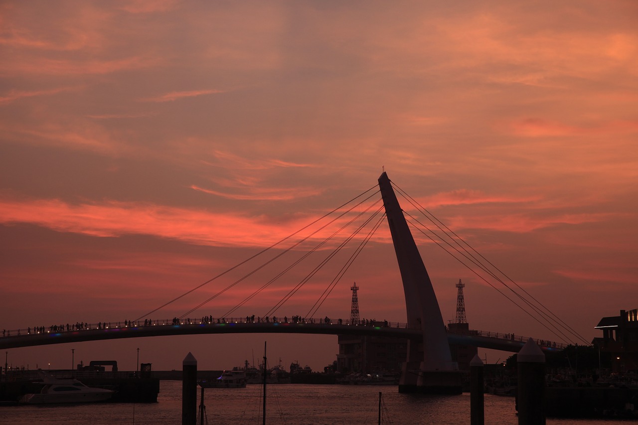 taiwan lover bridge freshwater free photo