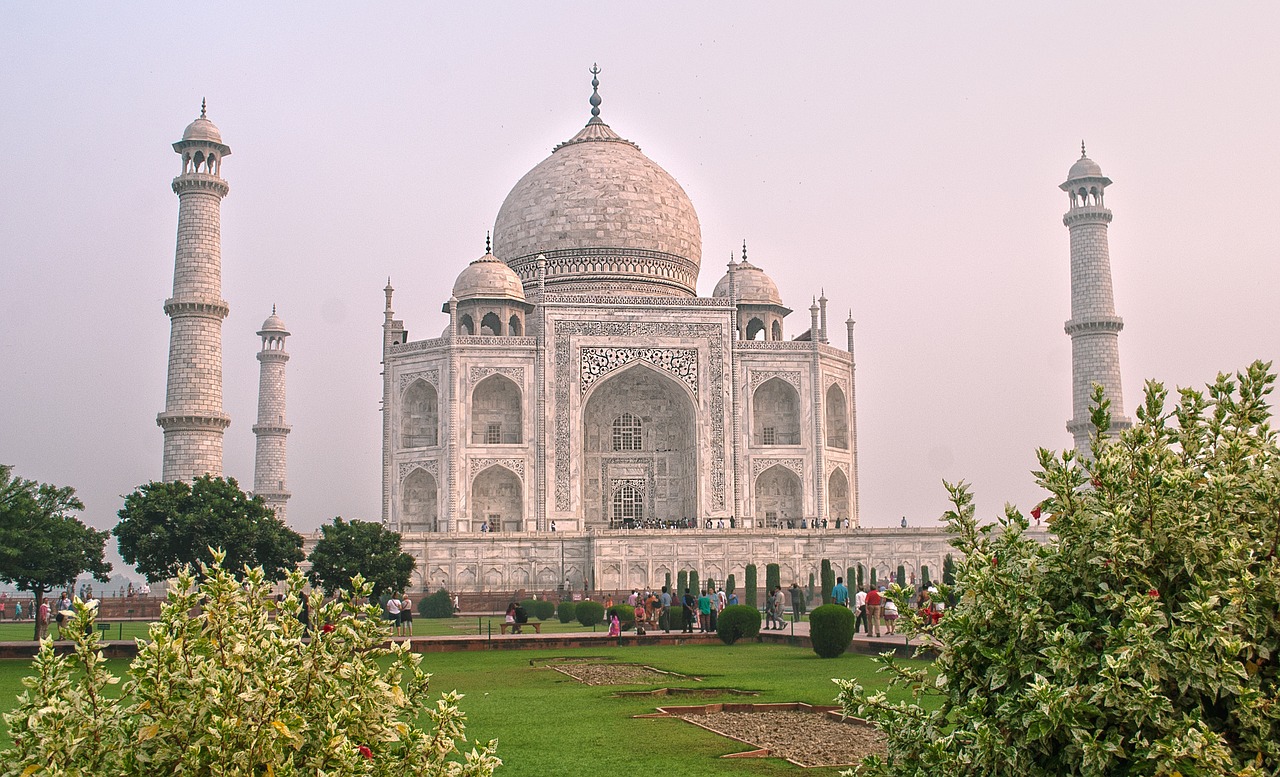 5 BEST ways of photographing the Taj Mahal, Agra - Bruised Passports
