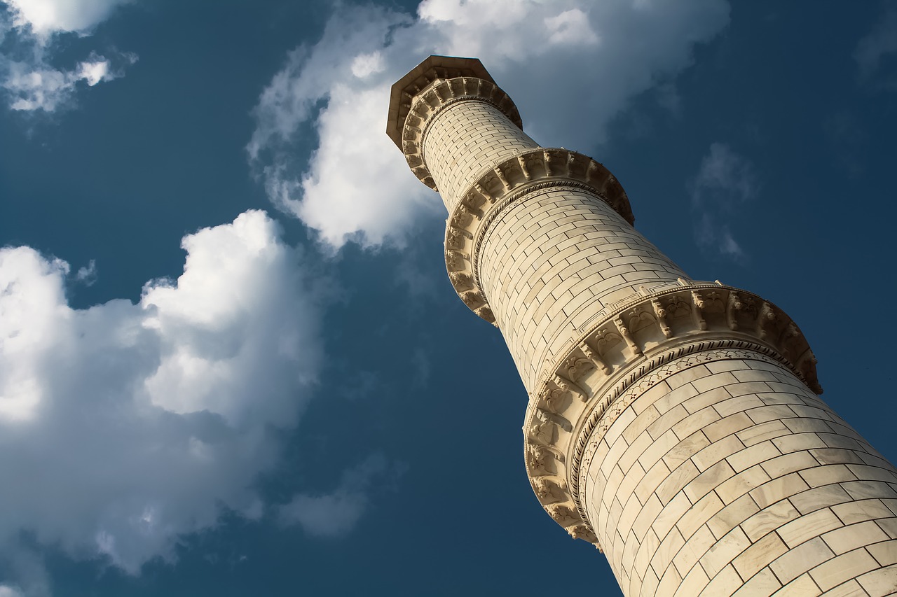 tajmahal minaret india free photo