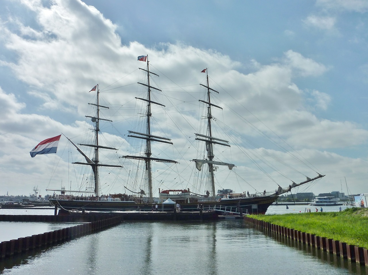 tall ship sailing ship clipper free photo