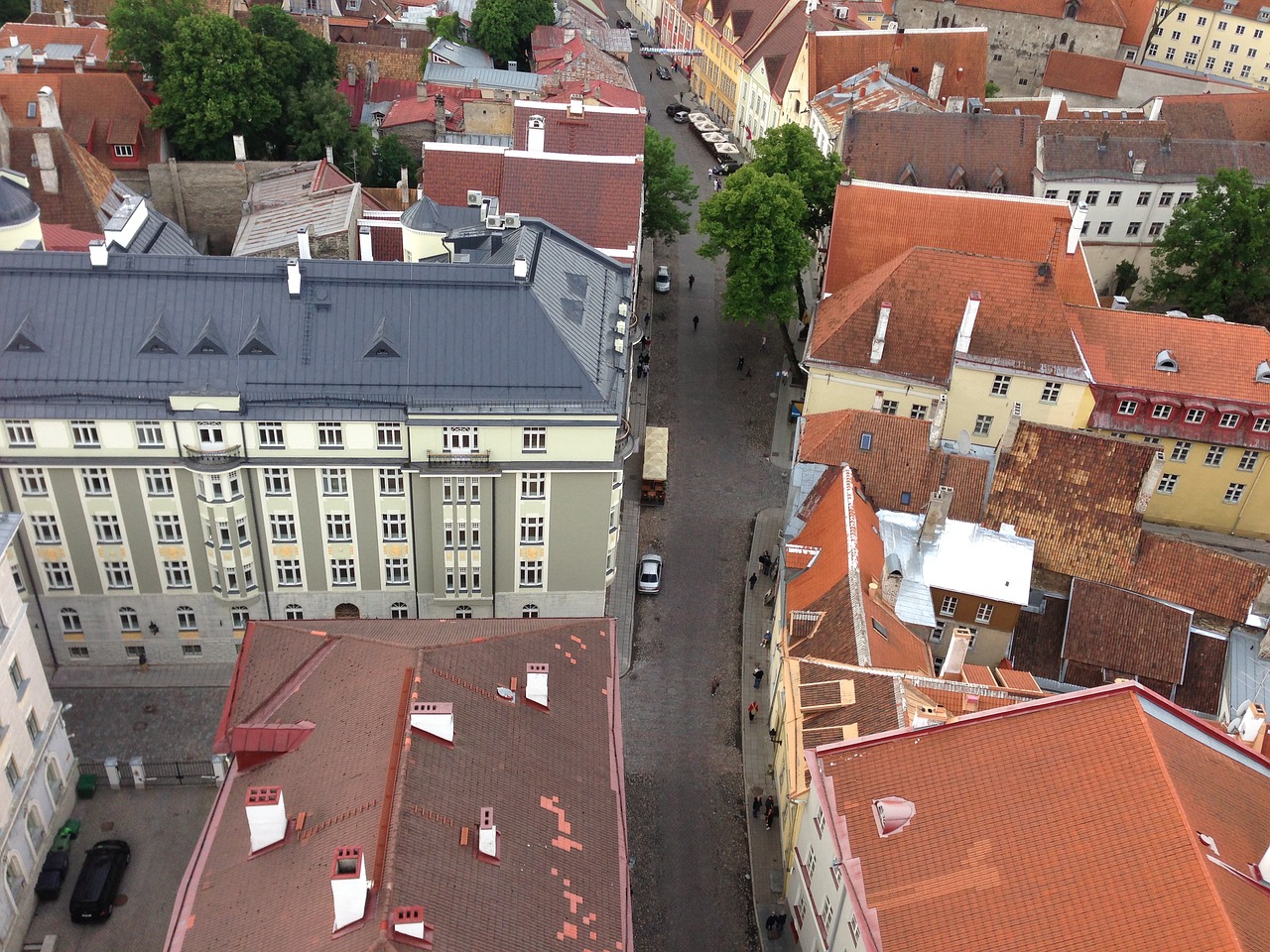 tallinn city street free photo