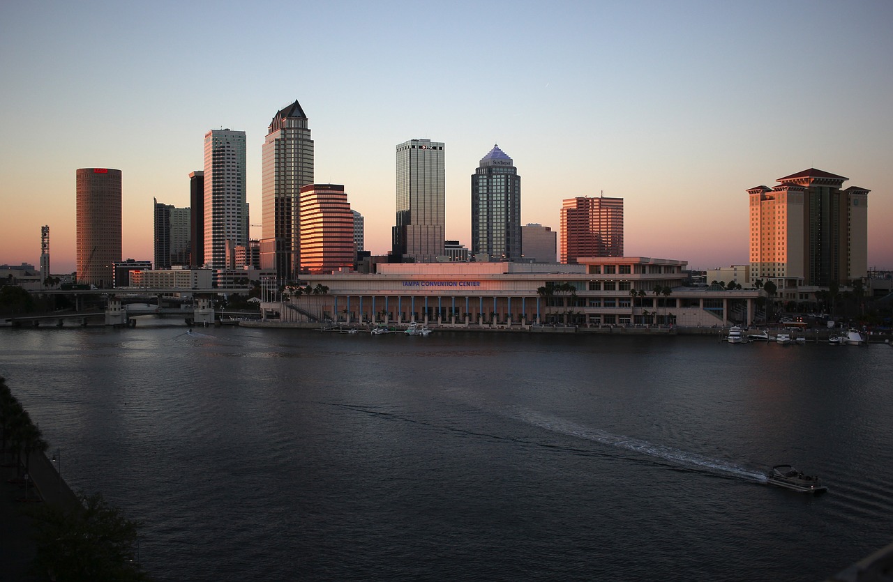 tampa skyline sunset free photo