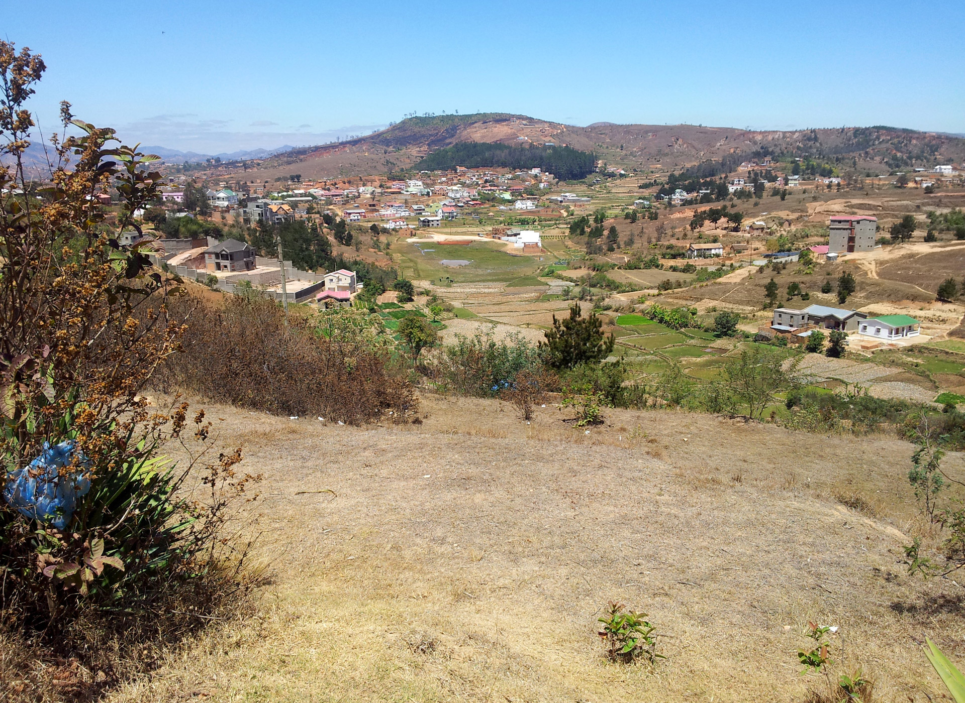 antananarivo madagascar antananarivo view alasora 5 free photo