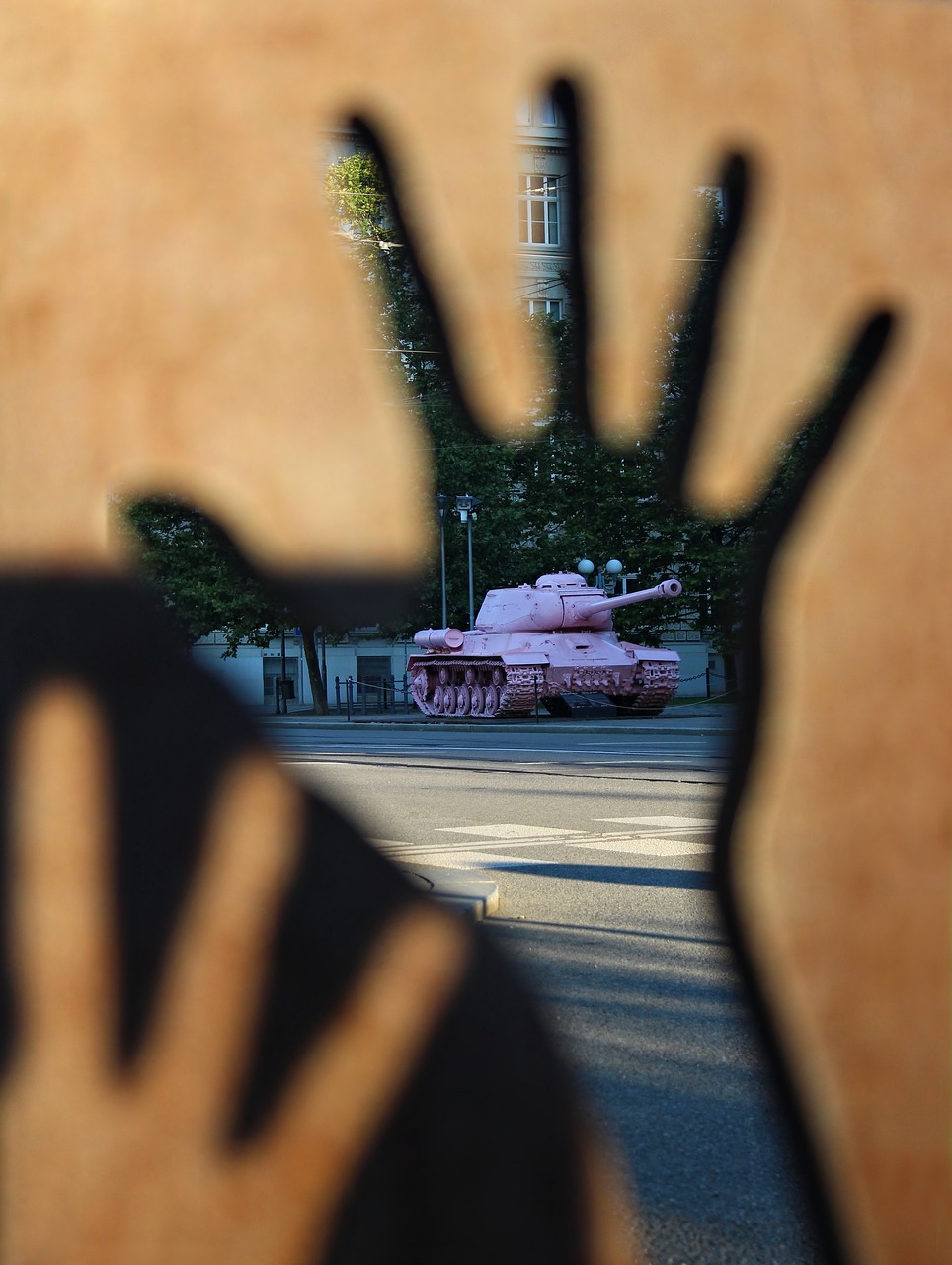 tank pink art free photo