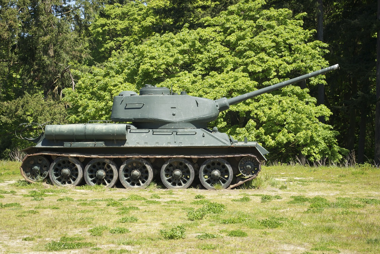 tank armor war free photo