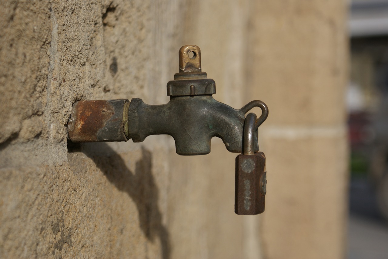 tap drought fountain free photo