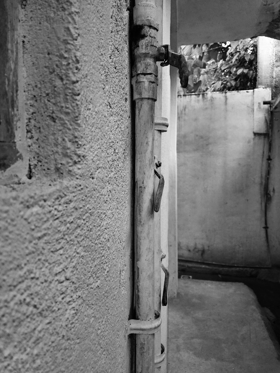 tap wall house free photo