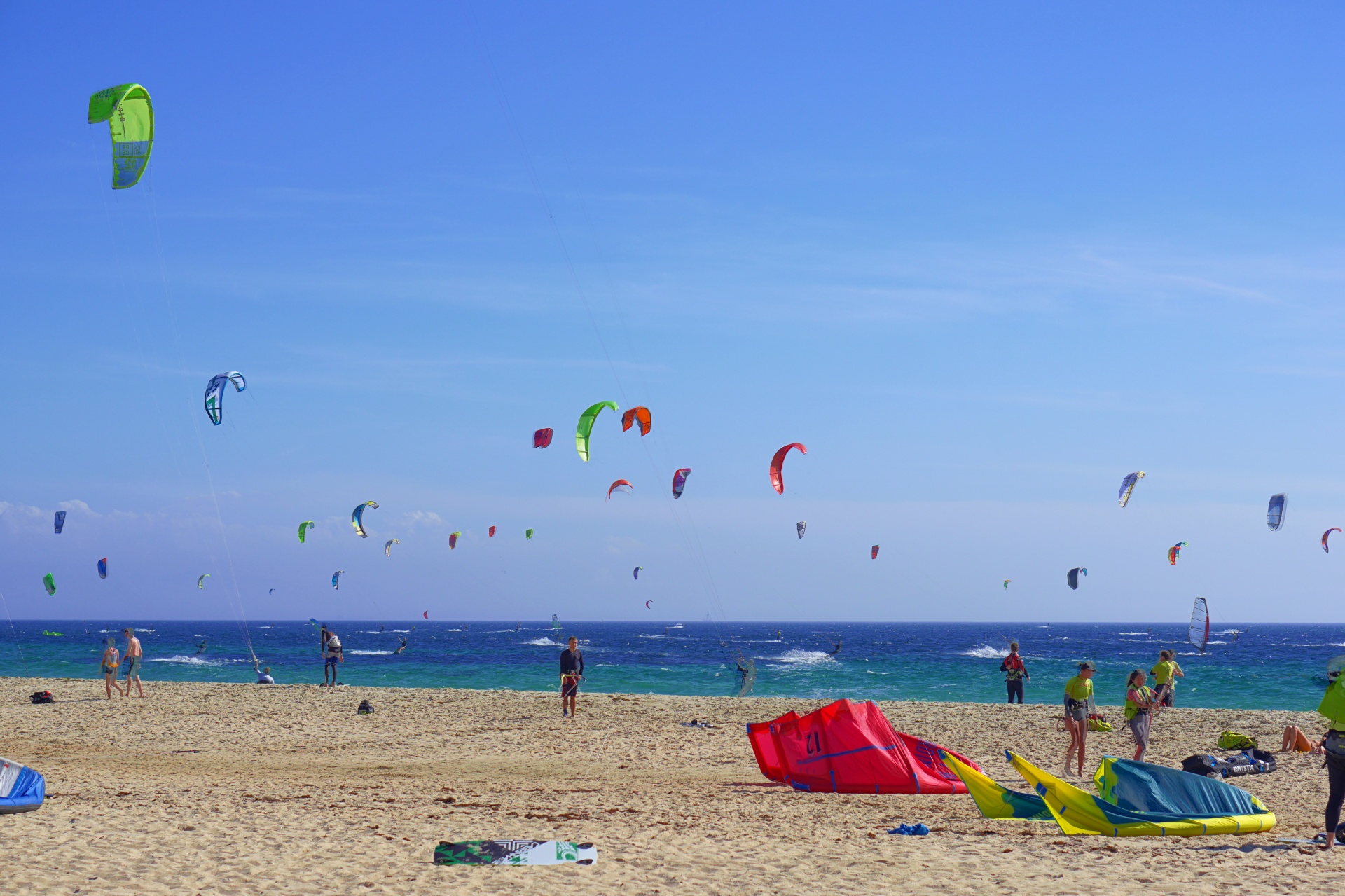 kitesurfing beach kiteboarding free photo